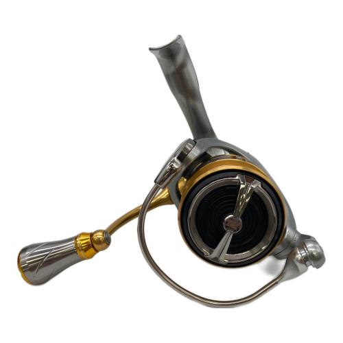 DAIWA (ダイワ) リール FREAMS LT2500S-XH ケース付