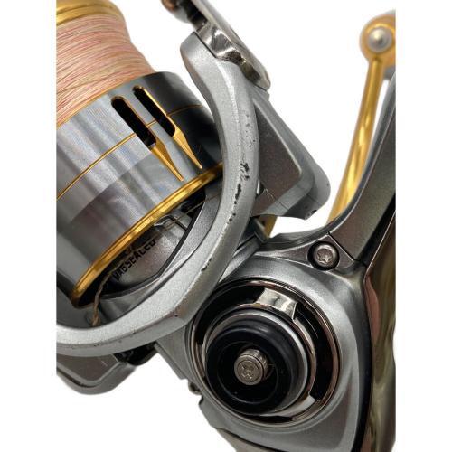 DAIWA (ダイワ) リール FREAMS LT2500S-XH ケース付
