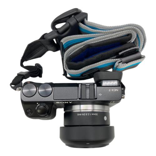 SONY (ソニー) デジタル一眼レフカメラ NEX-7
