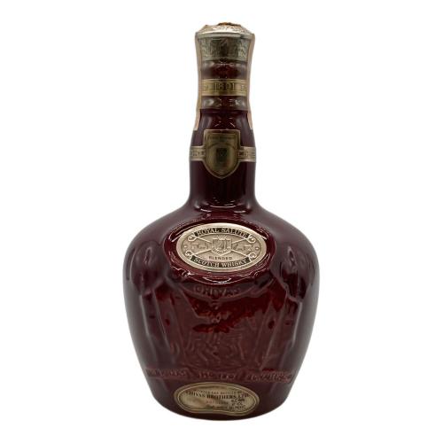 CHIVAS (シーバス) ROYAL SALUTE ウィスキー 容器ヨゴレ有 700ml