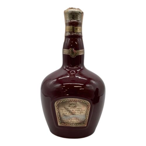 CHIVAS (シーバス) ROYAL SALUTE ウィスキー 容器ヨゴレ有 700ml