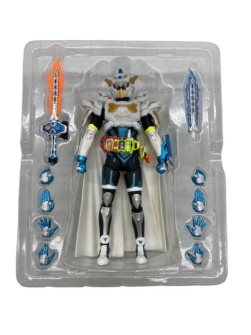 BNADAI　S.H.Figuarts 仮面ライダーブレイブ レガシーゲーマー レベル100　フィギュア