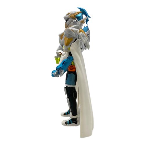 BNADAI　S.H.Figuarts 仮面ライダーブレイブ レガシーゲーマー レベル100　フィギュア