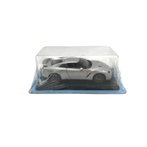 国産名車コレクション (コクサンメイシャコレクション) GT-R R35 未使用品 Nissan GT-R R35 2012年モデル　1/24スケール　日産