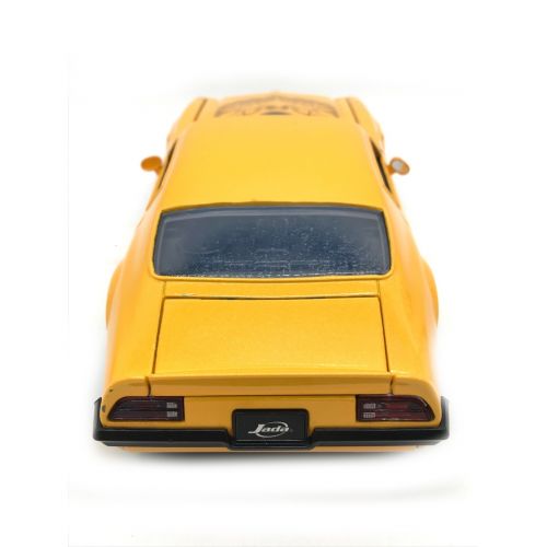 JADA (ジェイダ) ダイキャストカー 1972 PONTIAC FIREBIRD 1/24スケール