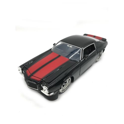 JADA (ジェイダ) ダイキャストカー 1971 CHEVY CAMARO 1/24スケール