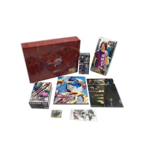 BANDAI（バンダイ）小学館 仮面ライダービルド キャラクターグッズ LOVE&PEACE BOX 未使用品