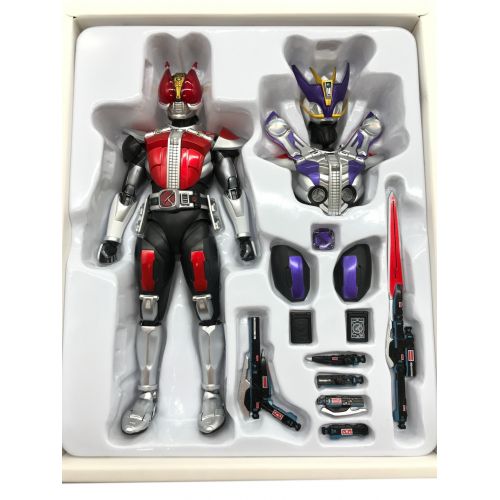 BANDAI (バンダイ) 仮面ライダー電王ソードフォーム/ガンフォーム S.H.Figuarts真骨彫製法