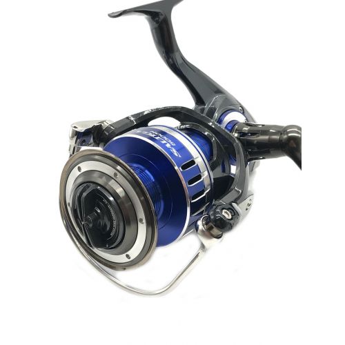 DAIWA (ダイワ) リール 15 SALTIGA 5000H スピニングリール