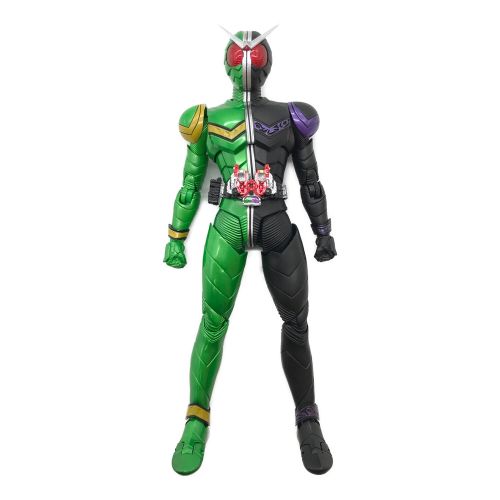 BANDAI（バンダイ）フィギュア S.H.Figuarts 仮面ライダーW サイクロンジョーカー