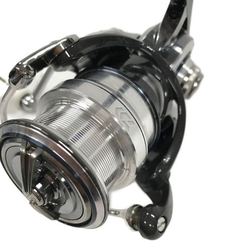 DAIWA (ダイワ) スピニングリール 18EXIST ハンドルカスタム 2500-XH