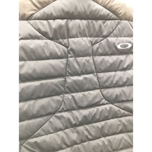 OAKLEY (オークリー) ゴルフウェア(トップス) メンズ SIZE L ブラック ダウンベスト