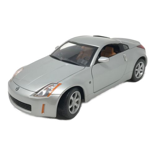 ROAD Signature (ロード シグネチャー) ミニカー  NISSAN（ニッサン） 350Z 1/18スケール