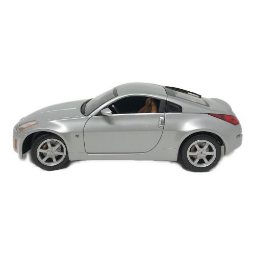 ROAD Signature (ロード シグネチャー) ミニカー  NISSAN（ニッサン） 350Z 1/18スケール