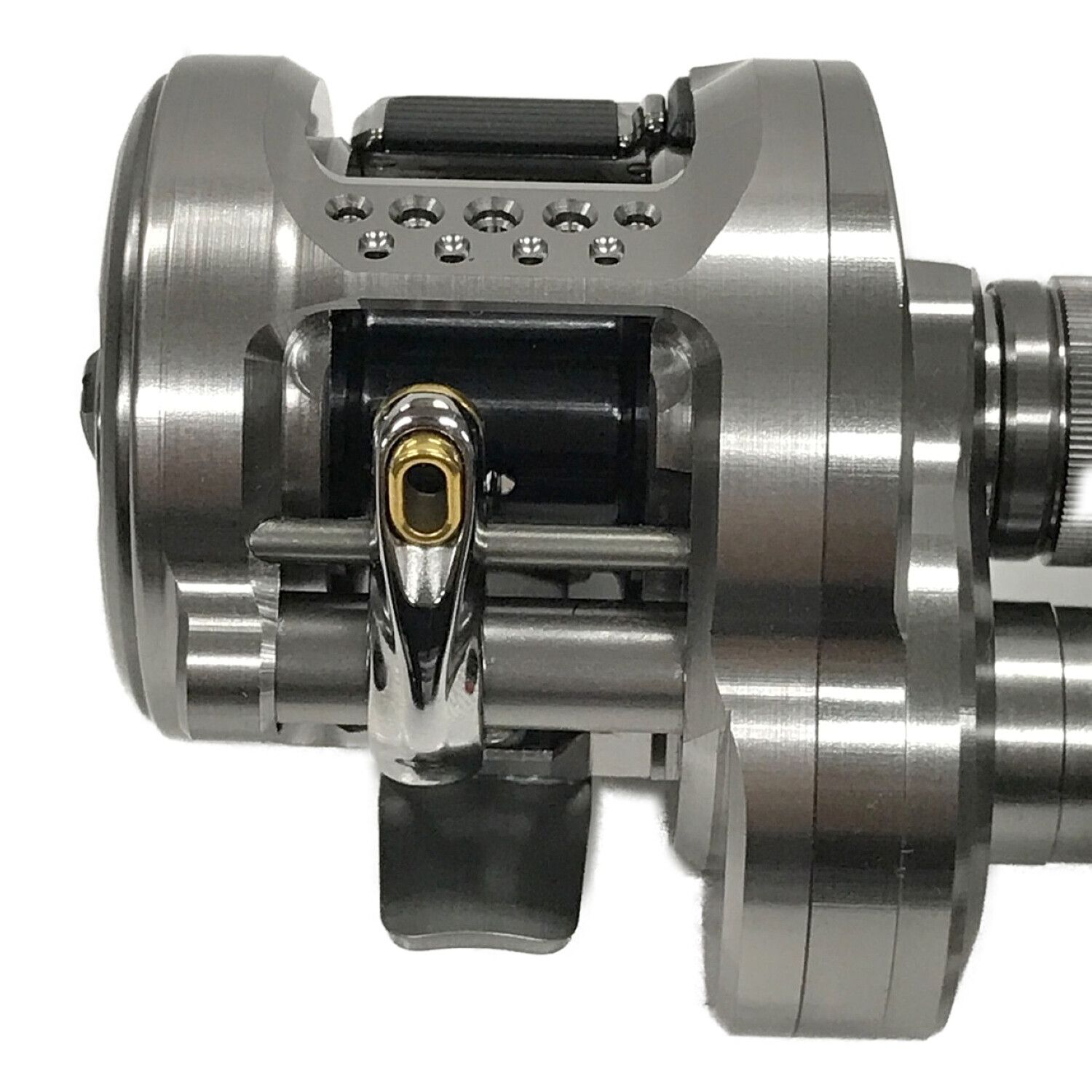 SHIMANO (シマノ) 23カルカッタコンクエストBFS XG 045713｜トレファク