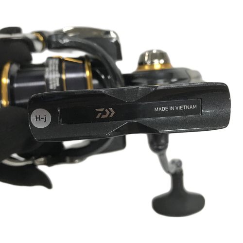 DAIWA (ダイワ) スピニングリール 21 CALDIA（カルディア） LT3000-CXH 3063190