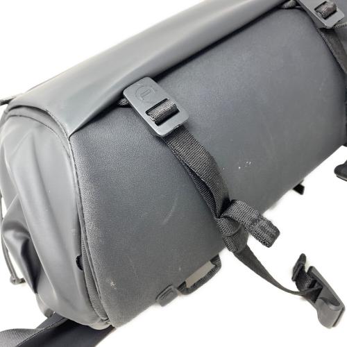 PGYTECH (ピージーワイテック) カメラショルダーバッグ ブラック ONEGO 10L