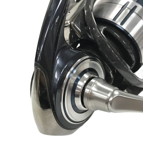 DAIWA (ダイワ) スピニングリール 19CERTATE（セルテート） LT4000-CXH