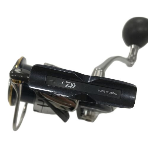 DAIWA (ダイワ) スピニングリール 19CERTATE（セルテート） LT4000-CXH