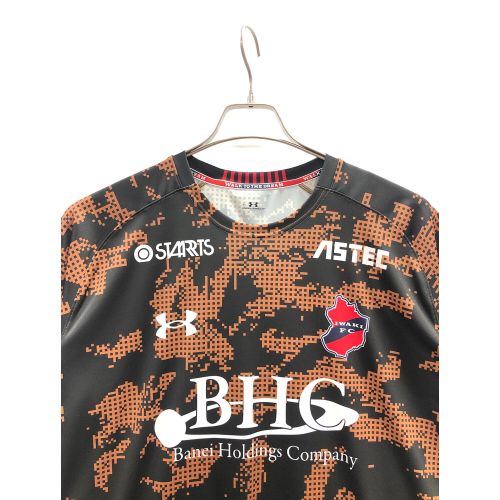 UNDER ARMOUR (アンダー アーマー) サッカーユニフォーム メンズ SIZE XL ブラウン×ブラック 2024 UAイワキレプリカユニフォーム 10番 有馬 幸太郎