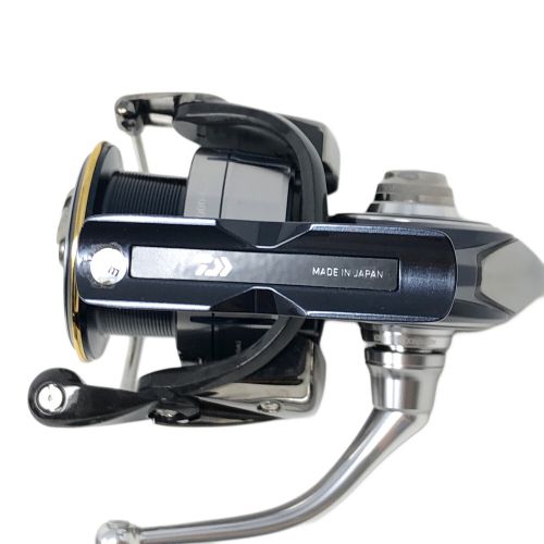 DAIWA(ダイワ) スピニングリール 19CERTATE（セルテート） LT4000-C 060052