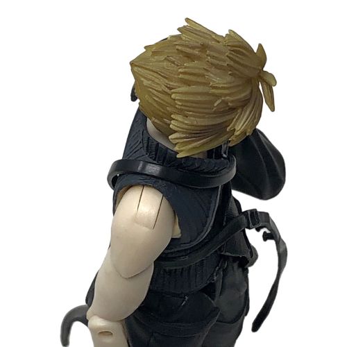 SQUARE ENIX(スクエアエニックス) FINAL FANTASY VII ADVENT CHILDREN ACTION FIGURE (ファイナルファンタジー7 アドベントチルドレン アクションフィギュア) クラウド&フェンリル ス