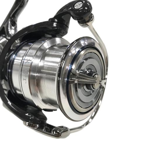 DAIWA (ダイワ) スピニングリール 18 EXIST （イグジスト） LT3000S-C 055718