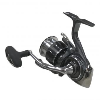 DAIWA (ダイワ) スピニングリール 24 LUVIAS PC LT3000-XH （ルビアス） 389047