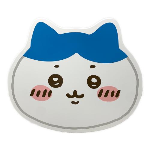 ちいかわ (チイカワ) ミニテーブル ダイカットミニマルテーブル ハチワレ