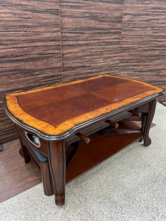 WELL UNIVERSAL (ウェル ユニバーサル) テーブルサッカー　ブラウン  スツール２個