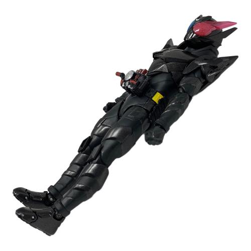 BANDAI（バンダイ） 仮面ライダービルド フィギュア 平成ジェネレーションズエディション ラビットタンクハザードフォーム S.H.Figuarts 魂ウェブ