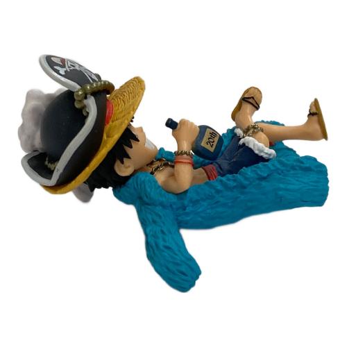 BANPRESTO（バンプレスト） ワールドコレクタブルフィギュア ワンピース -20TH LIMITED-vol.1 ルフィ（20TH 02）&ナミ(20TH 04）&ソファー（20TH 03） ワーコレ　