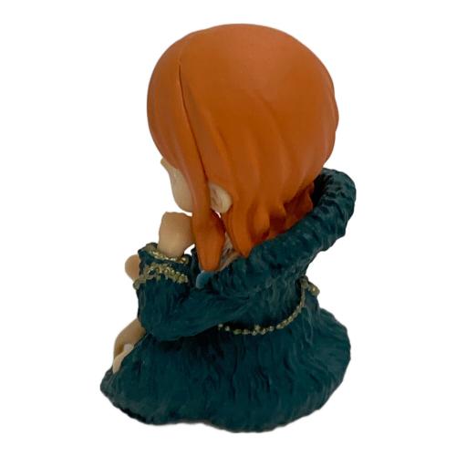 BANPRESTO（バンプレスト） ワールドコレクタブルフィギュア ワンピース -20TH LIMITED-vol.1 ルフィ（20TH 02）&ナミ(20TH 04）&ソファー（20TH 03） ワーコレ　