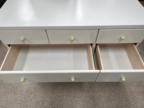 アルファタカバ　4段チェスト ホワイト