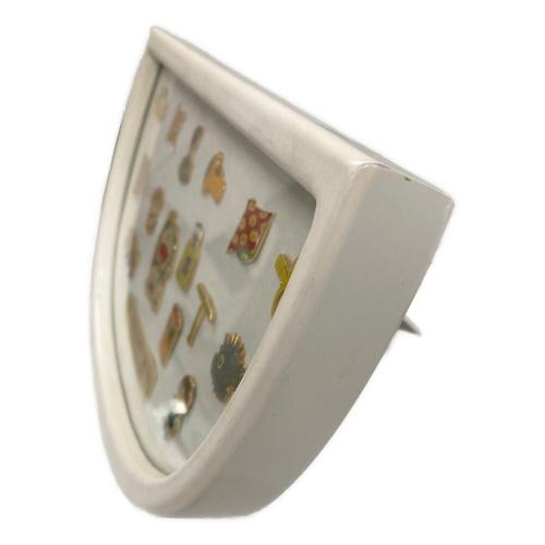 DORAEMON（ドラえもん） ピンバッチ 30th ANNIVERSARY（30周年アニバーサリー） 4次元ポケット型ケース