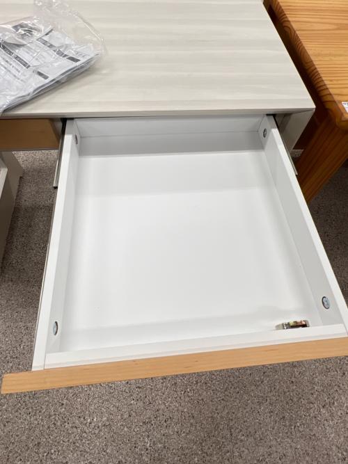 【トレファクいわき平店】KOIZUMI(コイズミ)ワークデスクKWD-231カギ付きホワイトが入荷しました！ KOIZUMI (コイズミ) ワークデスク KWD-231 カギ付 ホワイト