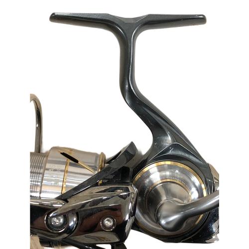 DAIWA (ダイワ) スピニングリール 20 LUVIAS （ルビアス） FC LT2000S-XH