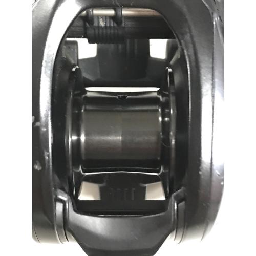 SHIMANO (シマノ) ベイトリール 23 SLX DC 70XG 右ハンドル 045645