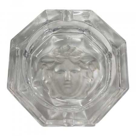 【未使用✨】ヴェルサーチ 付属品 灰皿 メデューサ クリスタル グレー VERSACE (ヴェルサーチェ) 灰皿 クリスタルアッシュトレイ｜トレファク
