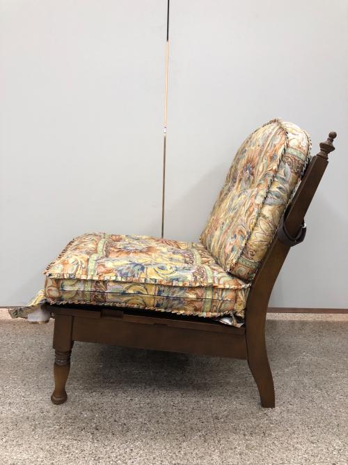 HIDA (ヒダ) チェア ブラウン