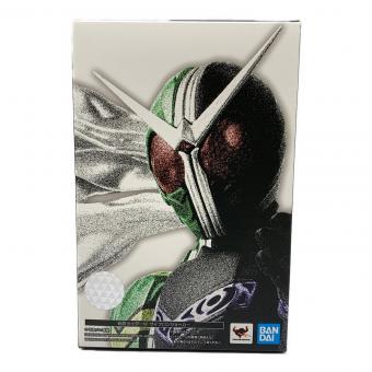 BANDAI (バンダイ) フィギュア S.H.Figuarts 真骨彫製法 仮面ライダーW サイクロンジョーカー
