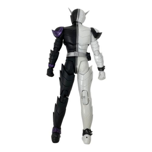 BANDAI (バンダイ) フィギュア S.H.Figuarts 真骨彫製法 仮面ライダーW ファングジョーカー