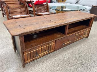 ツバル家具（オセアニア） テレビボード ヤシの木