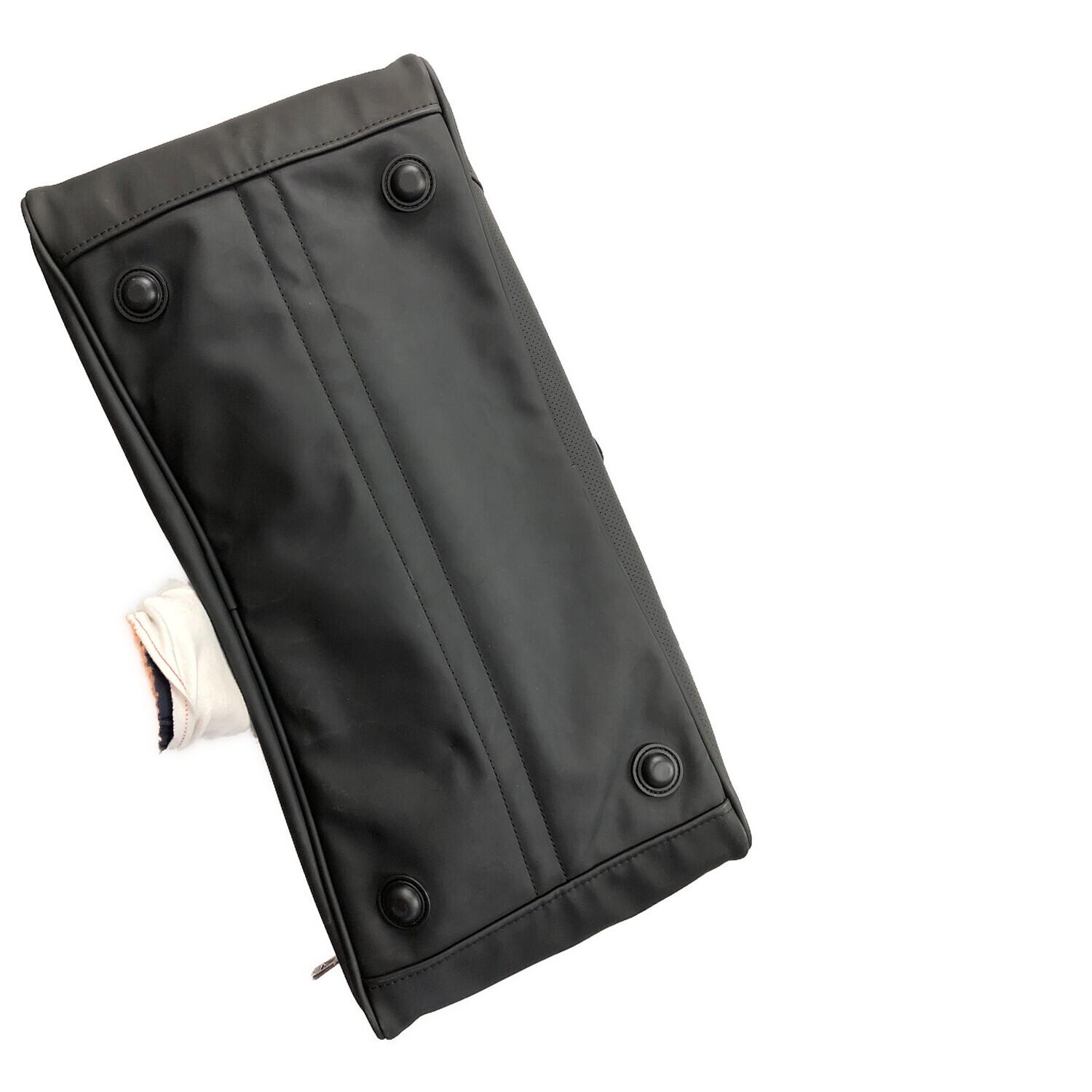 TaylorMade ブラック ゴルフバッグ TaylorMade (テーラーメイド) ゴルフバッグ ブラック｜トレファクONLINE