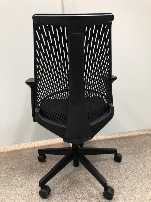 ITOKI（イトーキ） オフィスチェア サリダ