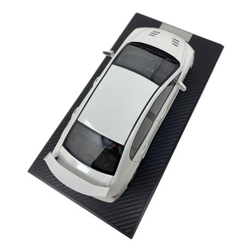 one-model（ワンモデル） 1/18 ホンダ シビック タイプR MUGEN Late Ver (ホワイト) CIVIC FD2 モデルカー