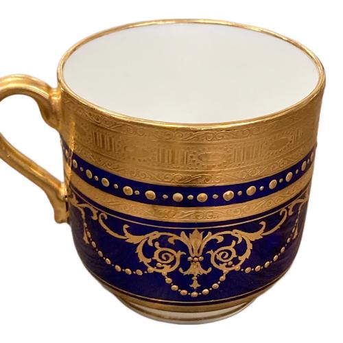 MINTON (ミントン）×Davis Collamore&Co.（デイヴィスコラモア&コー） カップ&ソーサー コバルトブルー