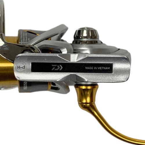 DAIWA (ダイワ) スピニングリール 21 FREAMS（フリームス） LT2500-XH  041495