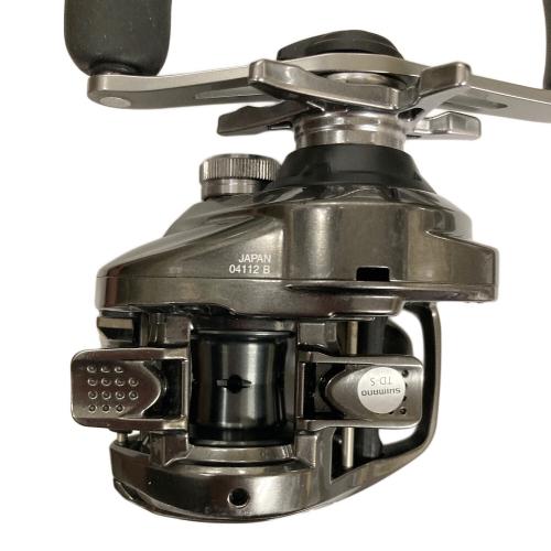 SHIMANO（シマノ） ベイトリール 20 Metanium（メタニウム） 04112B 右ハンドル
