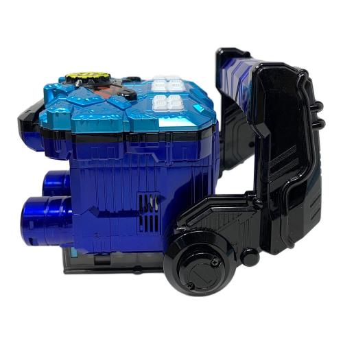 BANDAI（バンダイ） 仮面ライダービルド DXグリスブリザードナックル 仮面ライダー